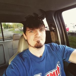 Meet your Posher, Aaron